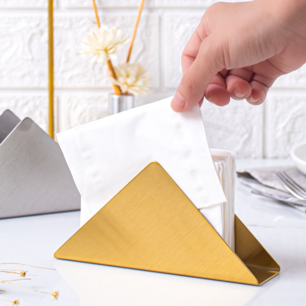 PASLANMAZ ALTIN RENK ÜÇGEN PEÇETELİK